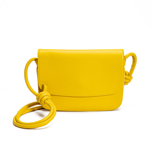 Lucia Mustard | Shoulder Bags UK | La Portegna UK | Handmade Leather Goods | Vegetable Tanned Leather