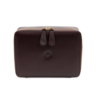 Washcase Burgundy | Washcases UK | La Portegna UK | Handmade Leather Goods | Vegetable Tanned Leather